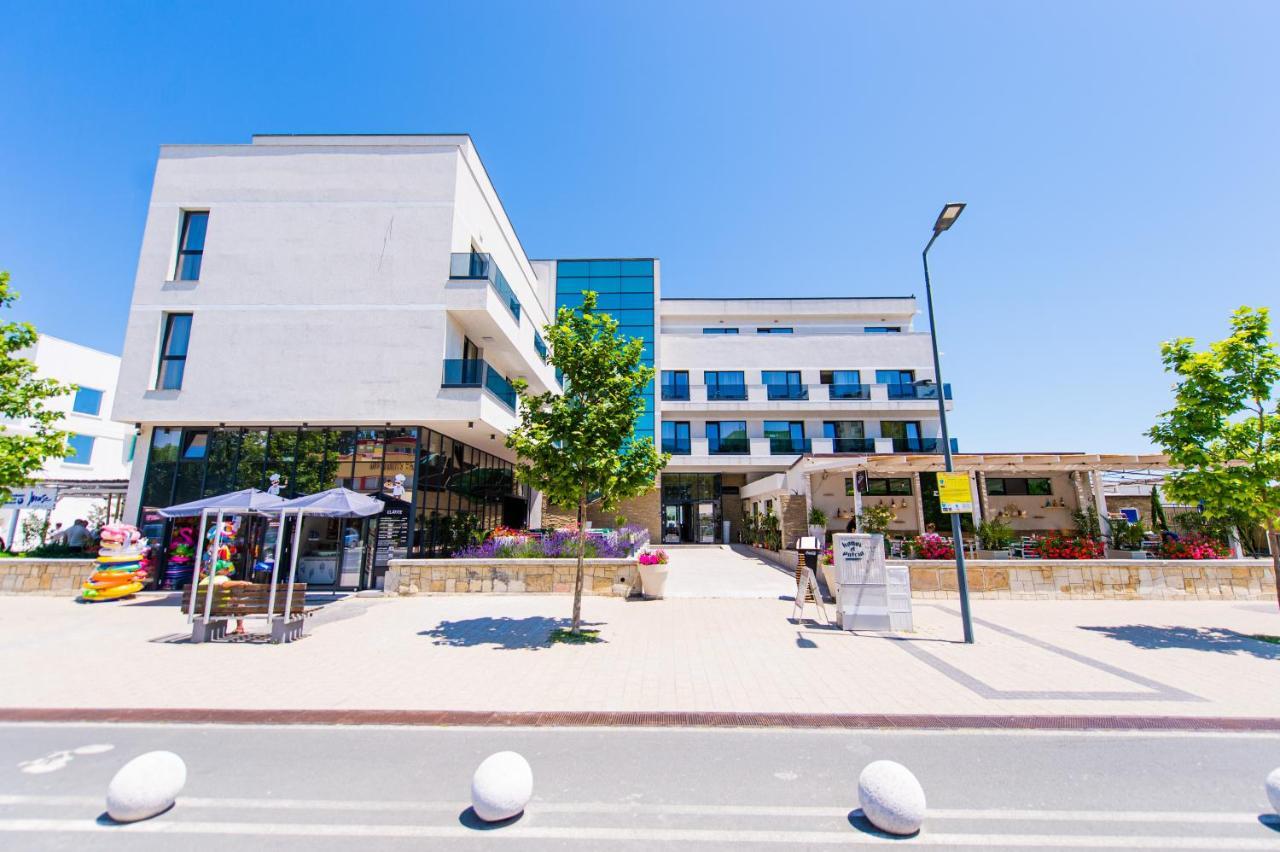 Hotel Prestige Mamaia Eksteriør billede