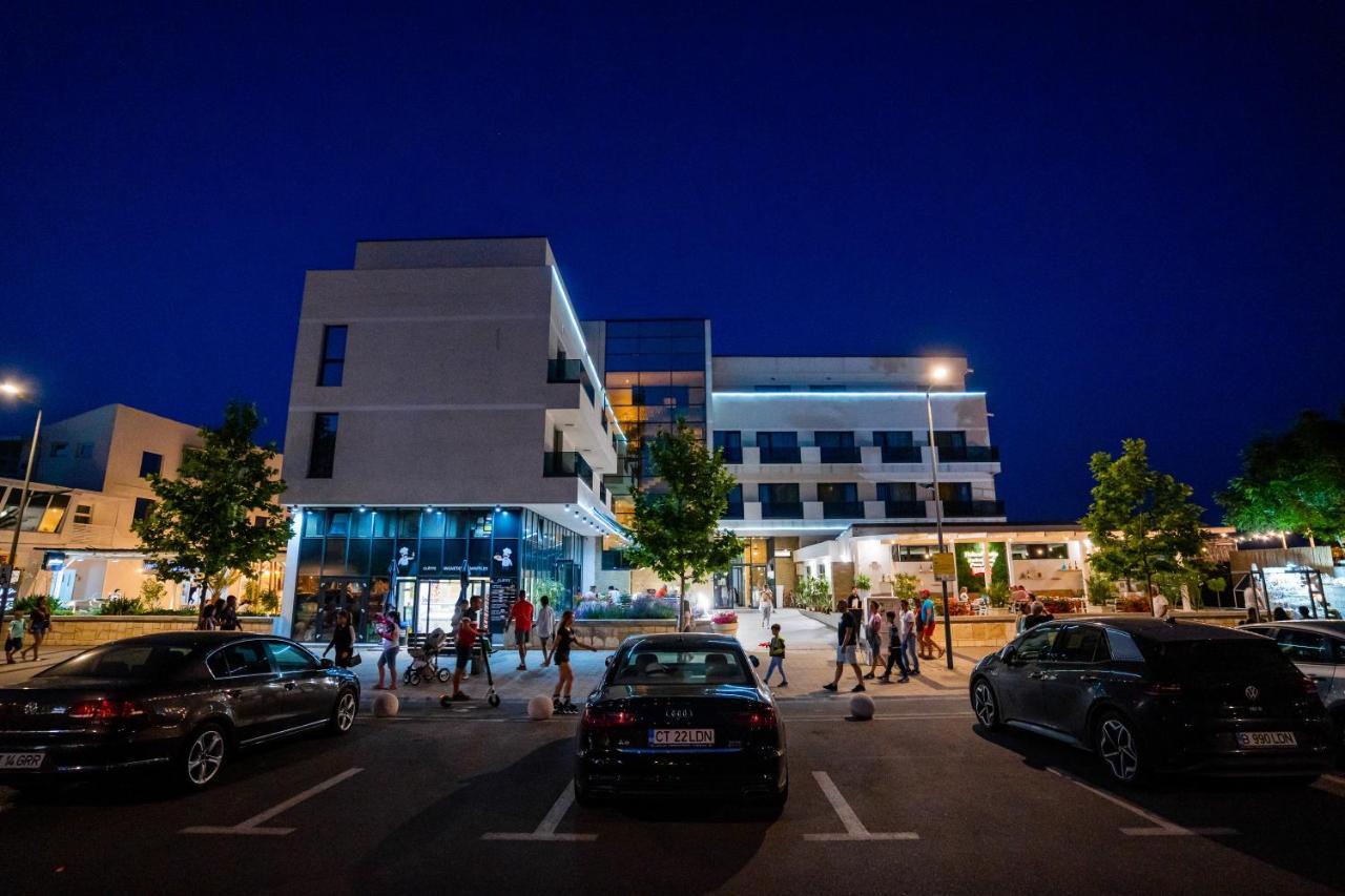 Hotel Prestige Mamaia Eksteriør billede