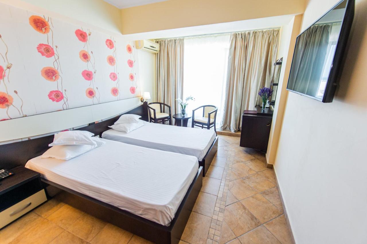 Hotel Prestige Mamaia Eksteriør billede