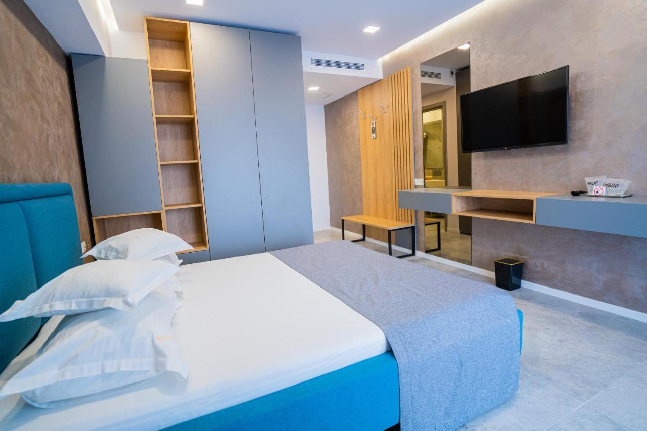Hotel Prestige Mamaia Eksteriør billede